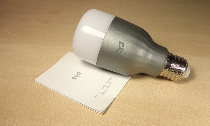 Test de l'ampoule connectée Yeelight E27 RGB de Xiaomi 