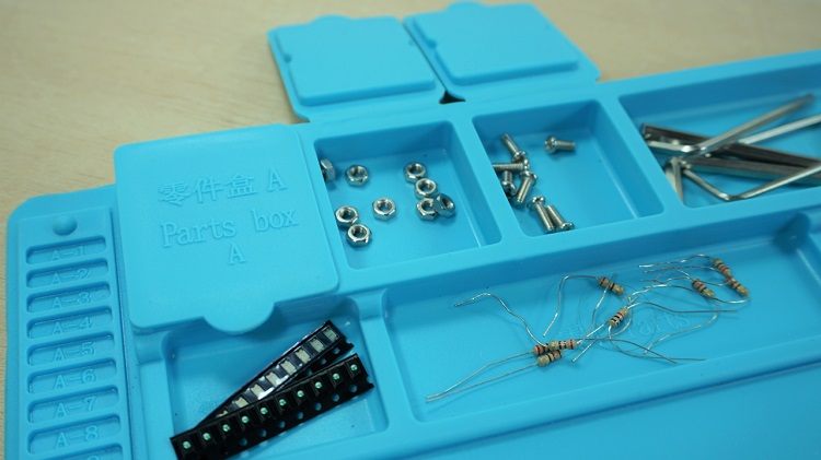 The 7 Best Soldering Mats 2023: Reviews and Buying Guide