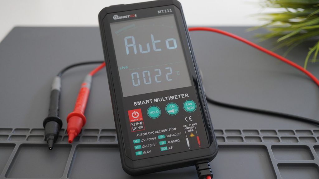 Mustool MT111 Touch Screen Digital Multimeter Review